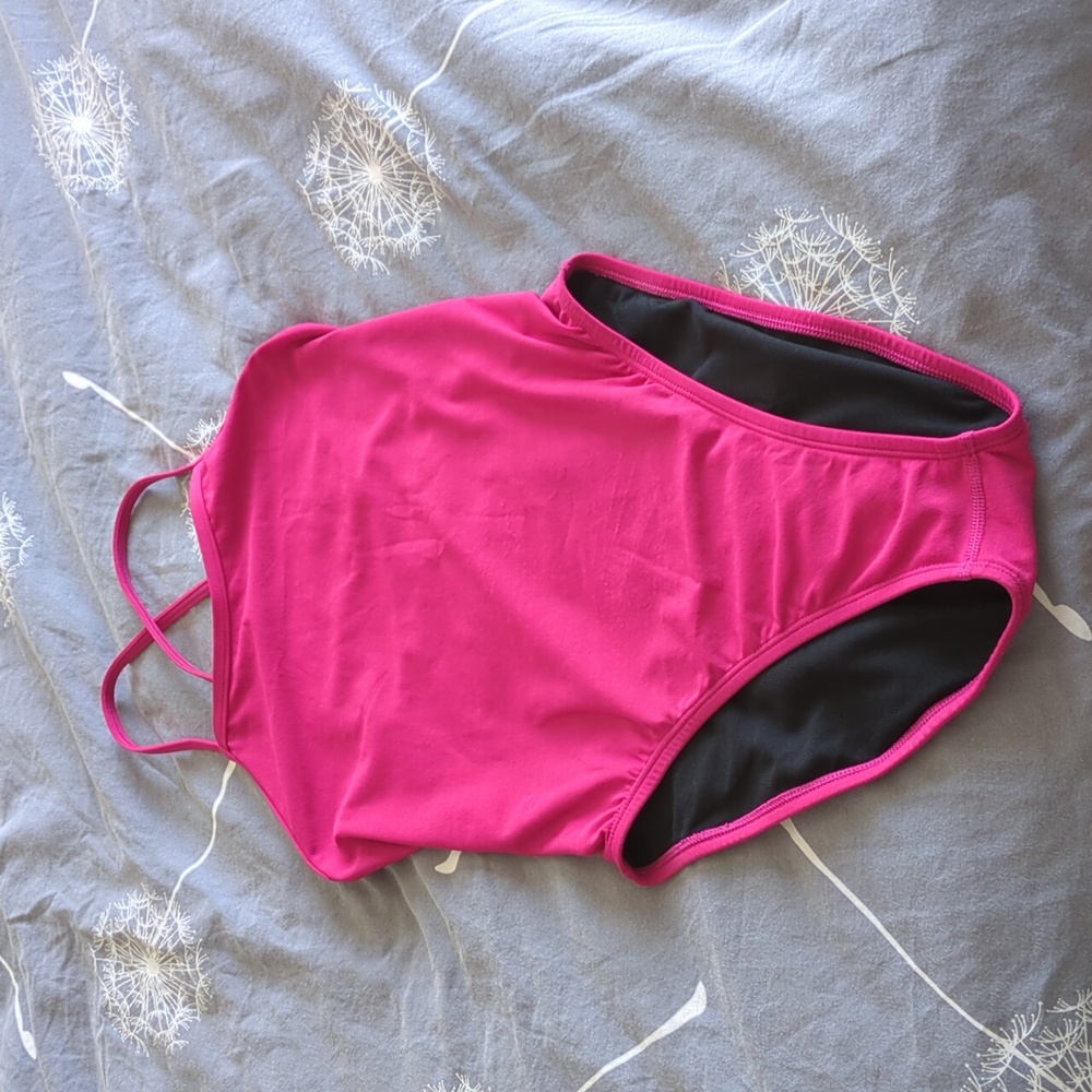 Jolyn swim suit size 32